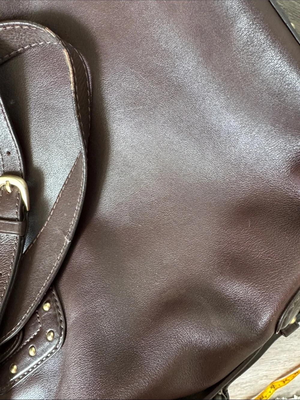 Nice Leather Michael Kors Dark Brown Shoulder Tote with Gold Accents